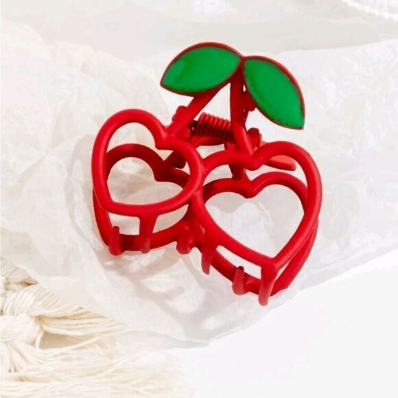 Cherry 🍒 Hair Claw - Picture 3 of 3